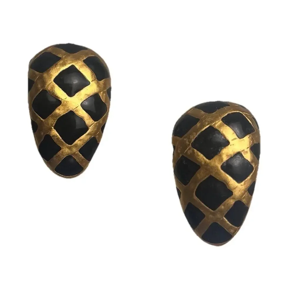 Anne Klein Chunky 80s Clip On Earrings Black Gold Braided Oval Enamel Vintage